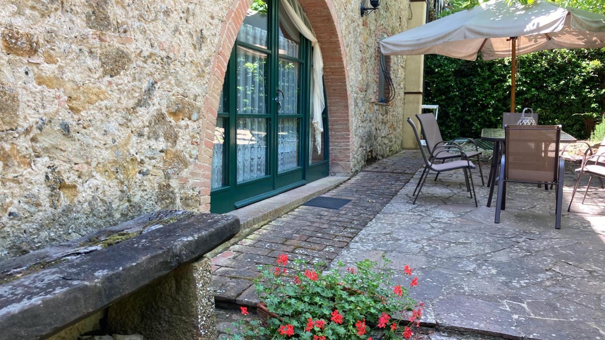 Agriturismo Le Colline Монтескудайо Екстер'єр фото