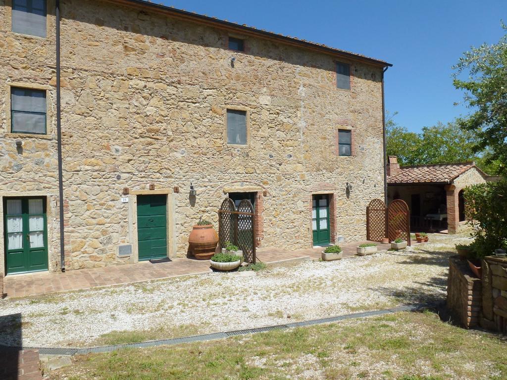 Agriturismo Le Colline Монтескудайо Номер фото